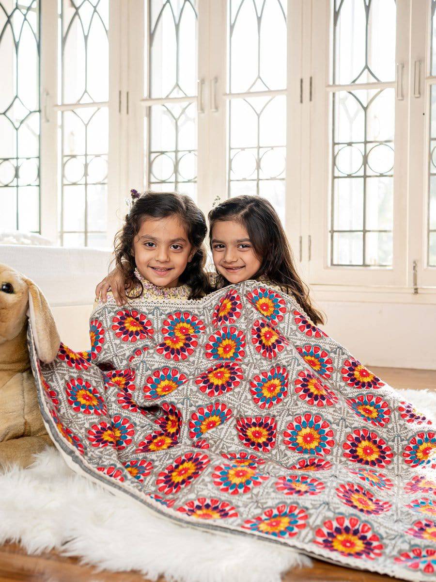 Crochette Pattern Embroidered Reversible Unisex Baby Kids Blanket - Halemons